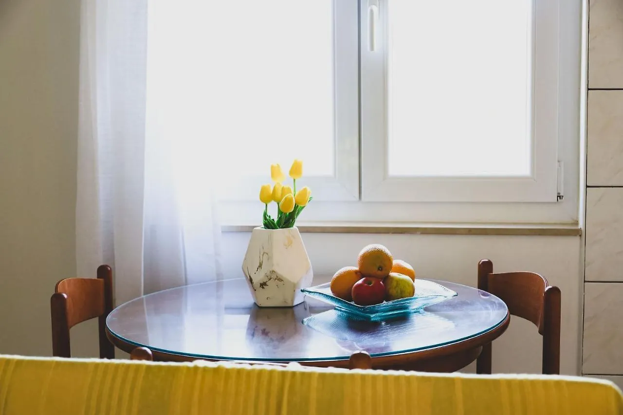 The Florens Residence Near The Beach With The Pool, Bbq And Kids Playground, Zadar Diklo 0*,