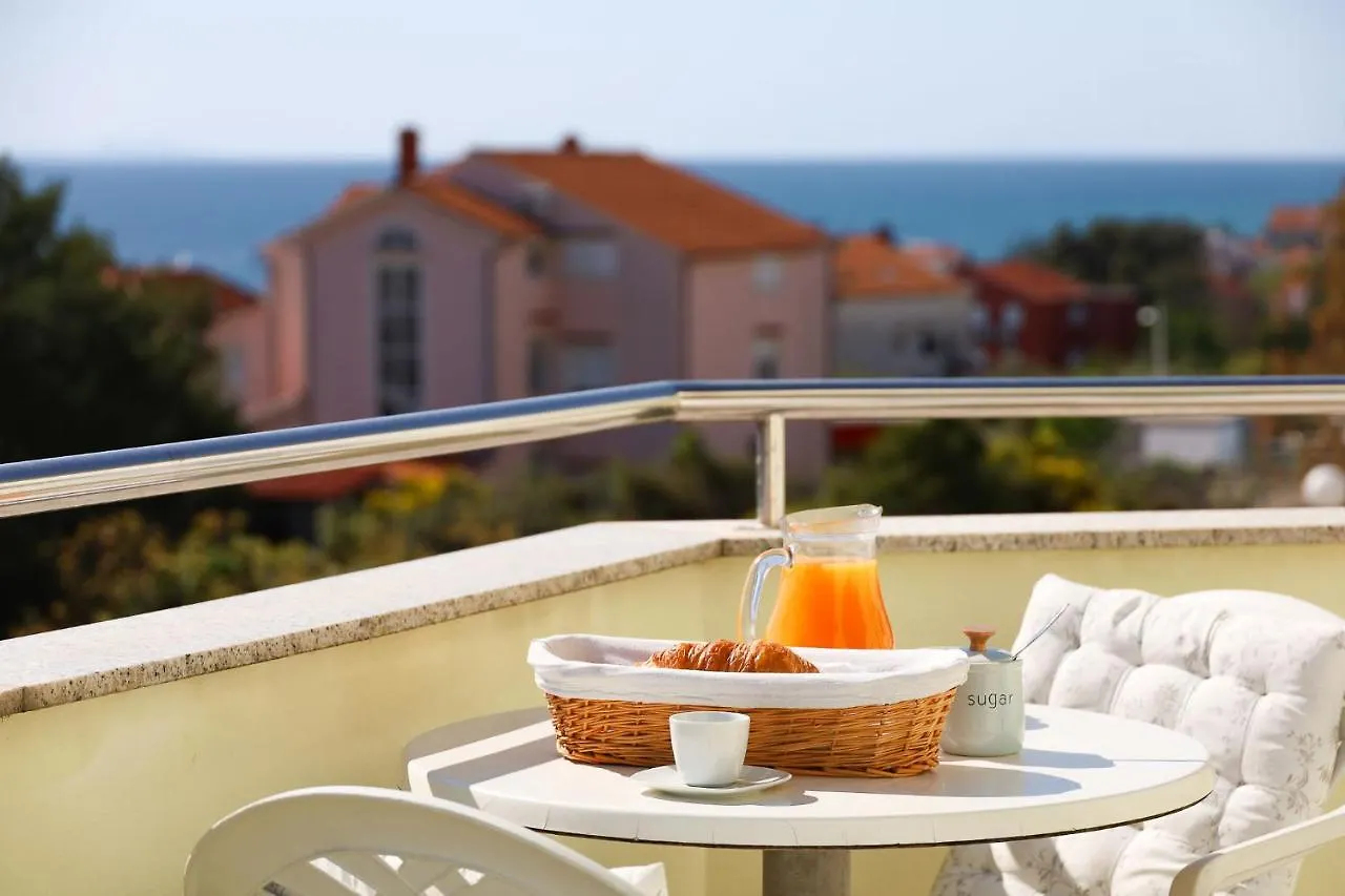 The Florens Residence Near The Beach With The Pool, Bbq And Kids Playground, Zadar Diklo contacts