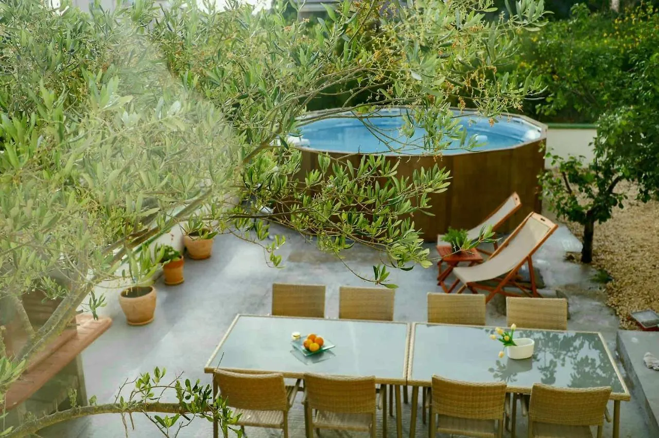 Zadar, The Florens Residence - Apartments Near The Beach With The New Pool & Garden, Bbq And Kids Playground