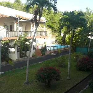 Studio Dans Résidence Privée Avec Piscine Le Gosier (Grande-Terre)